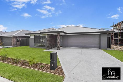 19 Pikewood Rd, Heddon Greta, NSW 2321