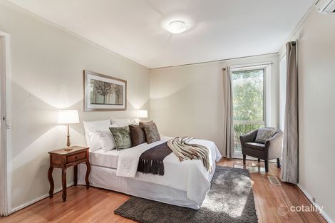 Property photo of 2 Ailsa Court Ringwood VIC 3134