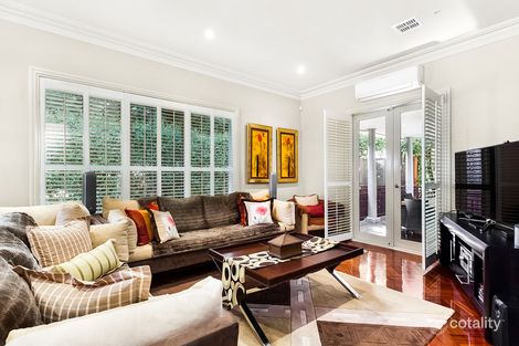 Property photo of 4 Halsbury Close Doncaster East VIC 3109