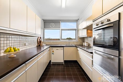 Property photo of 31/46 Lansell Road Toorak VIC 3142