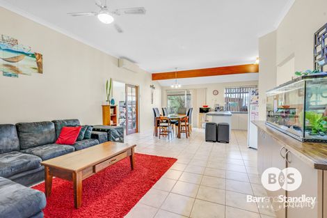 Property photo of 16 Challenger Rise Australind WA 6233