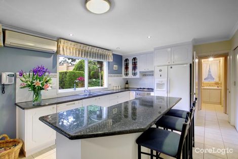 Property photo of 2 Botanic Drive Doncaster VIC 3108