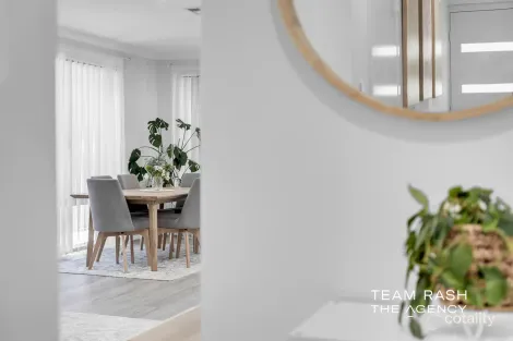 Property photo of 5 Cedarleaf Grange Dayton WA 6055