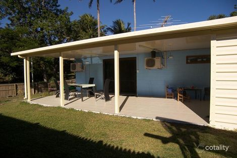 Property photo of 17 Coral Drive Blacks Beach QLD 4740