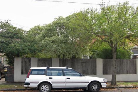 68 Dickens St, Elwood, VIC 3184