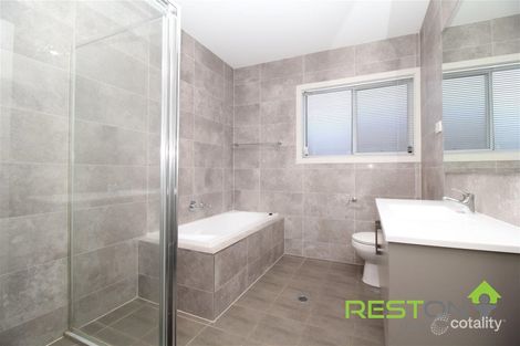 Property photo of 12 Tedbury Road Jordan Springs NSW 2747