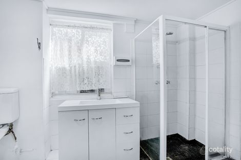 Property photo of 86 Central Street Labrador QLD 4215