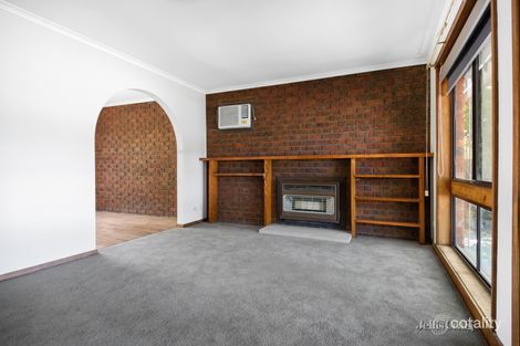 Property photo of 6 Hocking Avenue Mount Clear VIC 3350