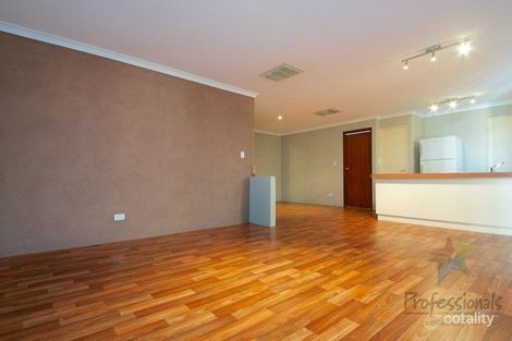 Property photo of 40 Lombardy Crescent Caversham WA 6055