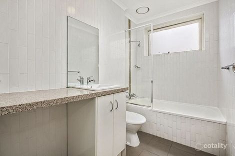 Property photo of 2/612 Moreland Road Brunswick West VIC 3055