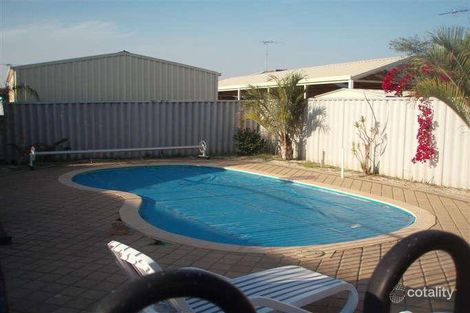 Property photo of 20 Appletree Place Greenfields WA 6210