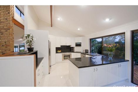 Property photo of 7 Bonhill Court Indooroopilly QLD 4068