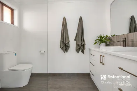 Property photo of 65 Rutley Crescent Echuca VIC 3564