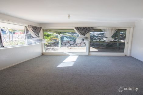 Property photo of 6 Lanark Street Kenmore QLD 4069