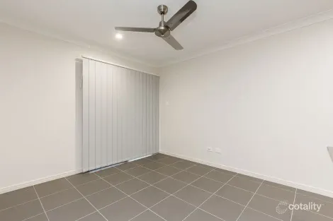 Property photo of 17 Scotland Crescent Cornubia QLD 4130