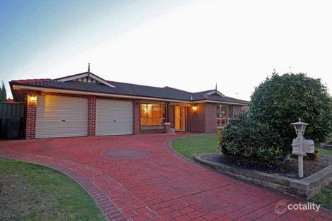 4 Burnett Ave, Mount Annan, NSW 2567