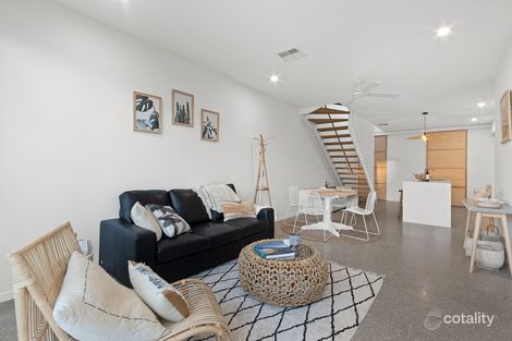 Property photo of 34 Bedarra Circuit Maroochydore QLD 4558