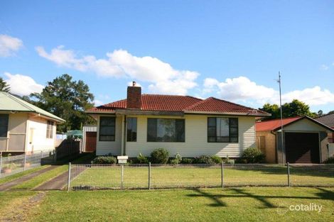 6 Cook St, Unanderra, NSW 2526