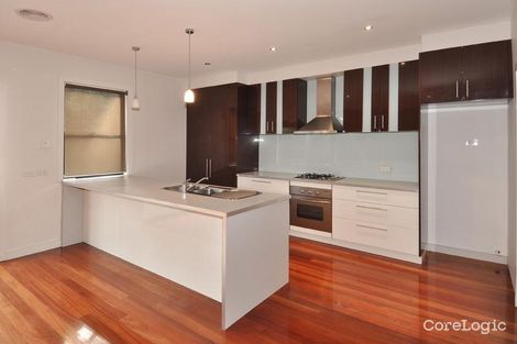 Property photo of 3 Gill Place Caroline Springs VIC 3023