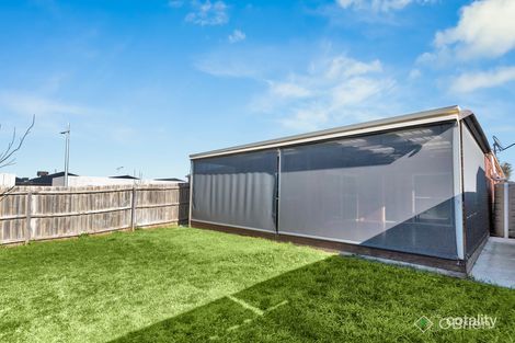 Property photo of 71 Exploration Avenue Werribee VIC 3030