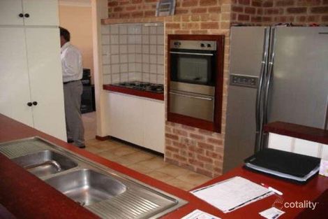 Property photo of 9 Tern Loop Yangebup WA 6164