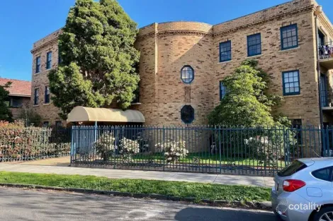 24/9 Southey St, Elwood, VIC 3184