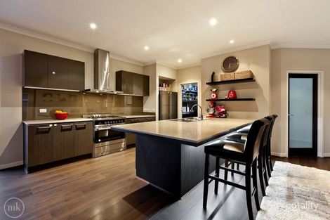 Property photo of 93 Laurimar Boulevard Doreen VIC 3754