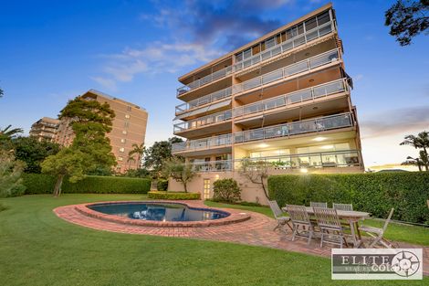 Property photo of 2/108 Macquarie Street St Lucia QLD 4067