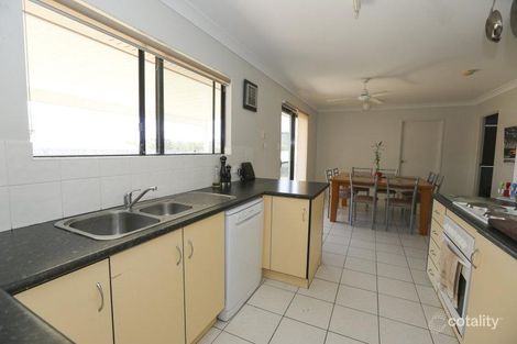 Property photo of 15 Willespie Place New Auckland QLD 4680