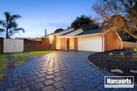 9 Munday Ct, Skye, VIC 3977
