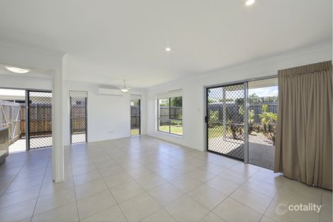 Property photo of 3/4 The Pines Court Millbank QLD 4670
