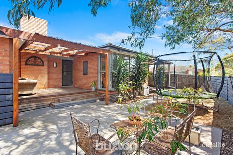 Property photo of 40 Kashmir Crescent Frankston VIC 3199