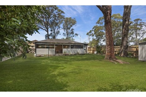Property photo of 65 Grevillea Crescent Berkeley Vale NSW 2261