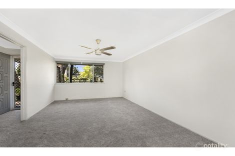 Property photo of 65 Grevillea Crescent Berkeley Vale NSW 2261