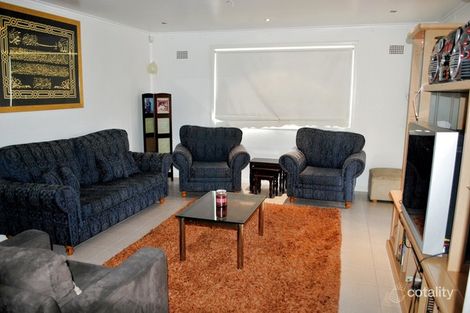 Property photo of 10 Jedda Road Lurnea NSW 2170