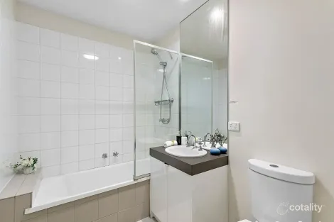 Property photo of 3 Brushbox Court Clayton VIC 3168