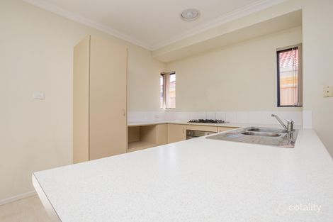 Property photo of 4/197 Welshpool Road Queens Park WA 6107