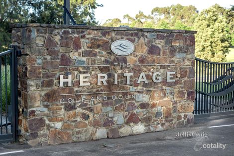 Property photo of 38 St John Circle Chirnside Park VIC 3116