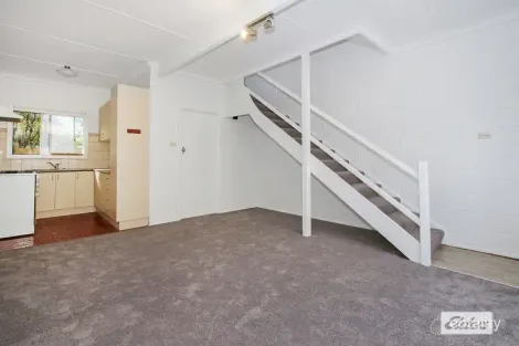 Property photo of 2/750 Macauley Street Albury NSW 2640