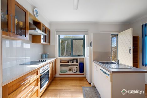 Property photo of 2 Zephyr Court Cape Paterson VIC 3995