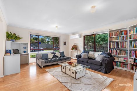 Property photo of 20 Hounslow Way Seventeen Mile Rocks QLD 4073