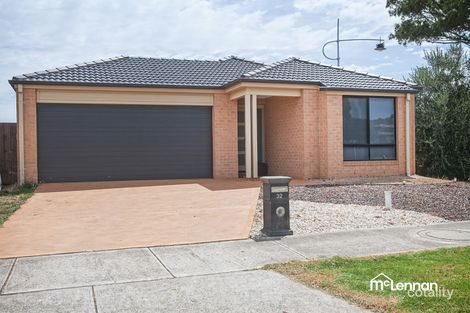 32 Fitzwilliam Dr, Doreen, VIC 3754