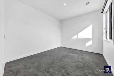 56 Hemingway Dr, Rockbank, VIC 3335