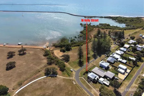 16 Kelly St, Burnett Heads, QLD 4670