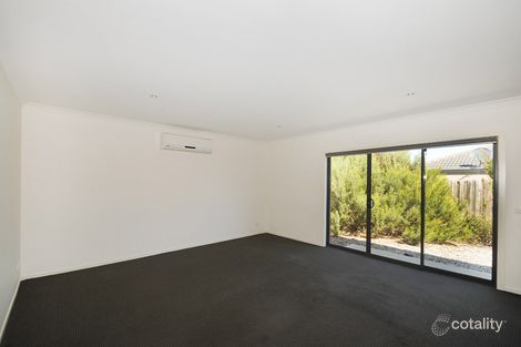 Property photo of 10 Elder Court Carrum Downs VIC 3201
