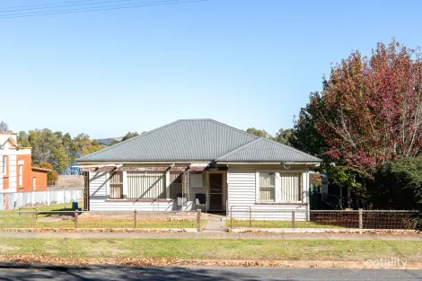 Property photo of 335 High Street Learmonth VIC 3352