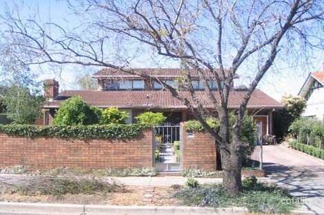 36 Bulla Rd, Strathmore, VIC 3041