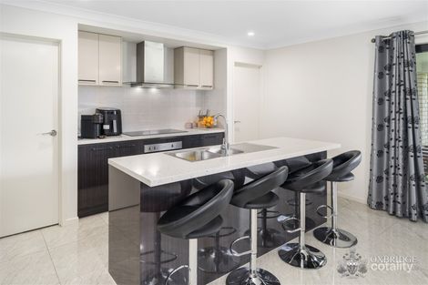 Property photo of 10 Sanctuary Close Eight Mile Plains QLD 4113