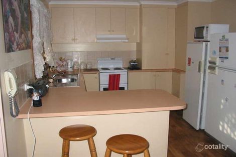 28 Clifton St, Charlton, VIC 3525