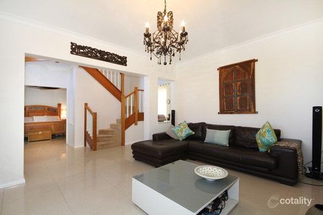 Property photo of 11 Highcliffe Rise Currambine WA 6028